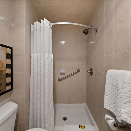 Best Western Plus Orangeville Inn & Suites Exterior photo